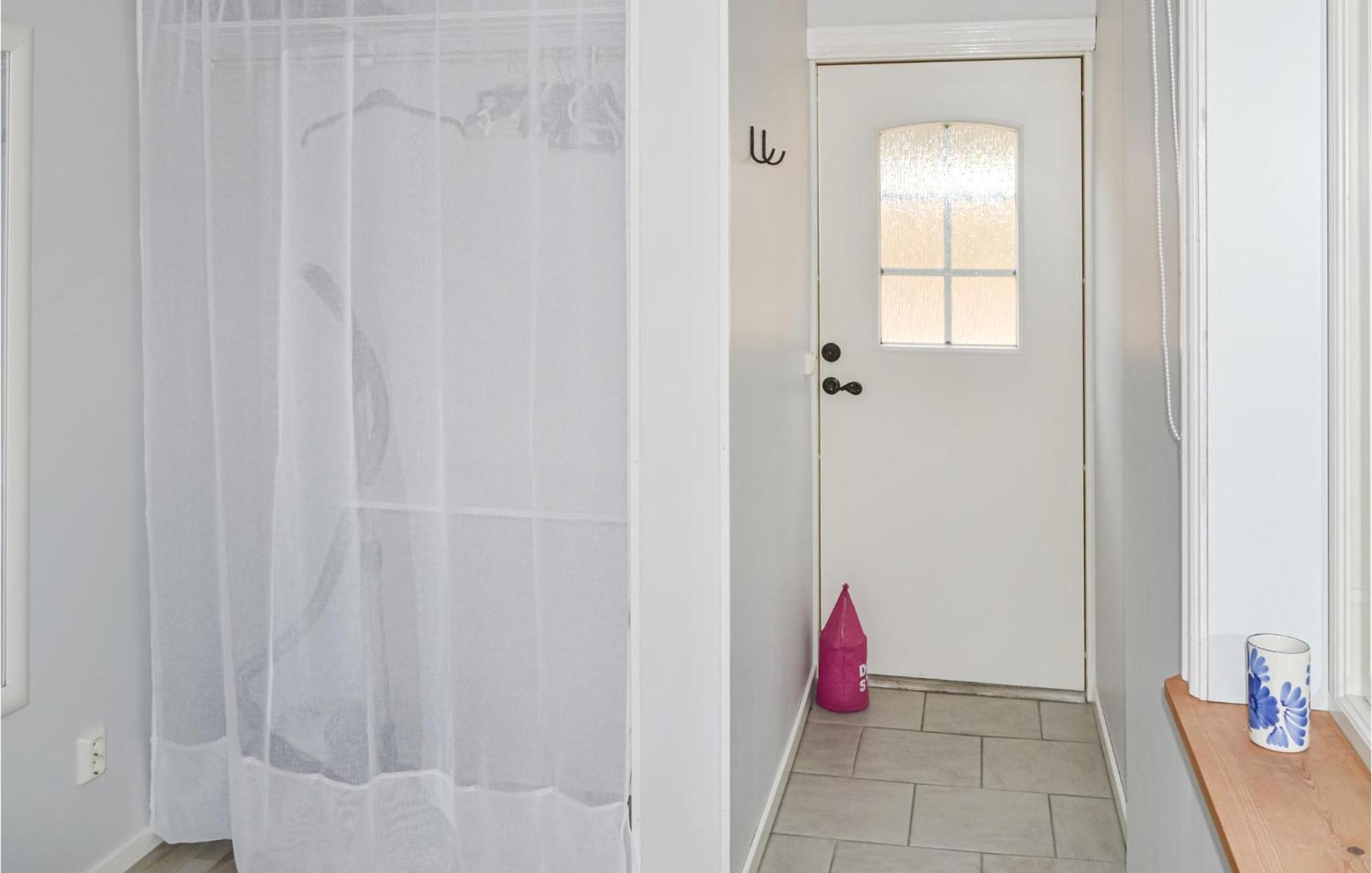 Gorgeous Home In Borrby With Wifi Esterno foto